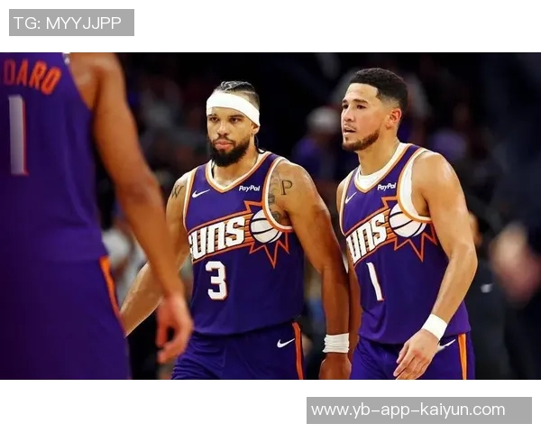 布克称赞格林找回自信期待首次双25分助力球队胜利